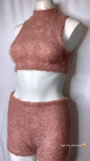 SHIÉC. Furry cropped top